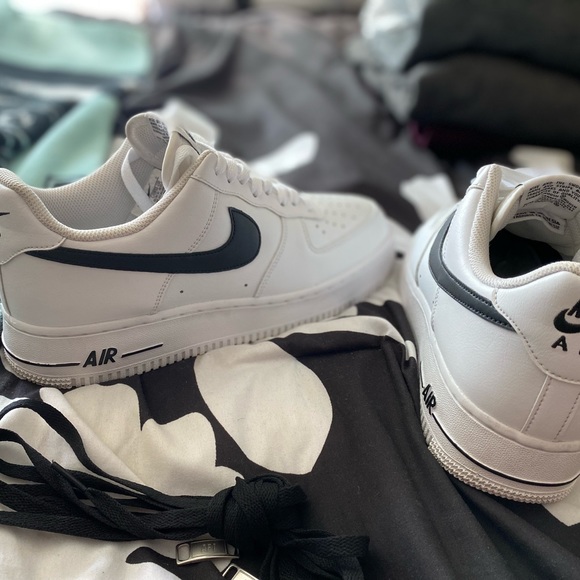 AF1 Lows*CROSSPOSTED* - Picture 4 of 7